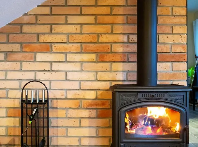 Na Gwizdowce 13 Caloroczny Na Kaszubach Villa Zalakowo